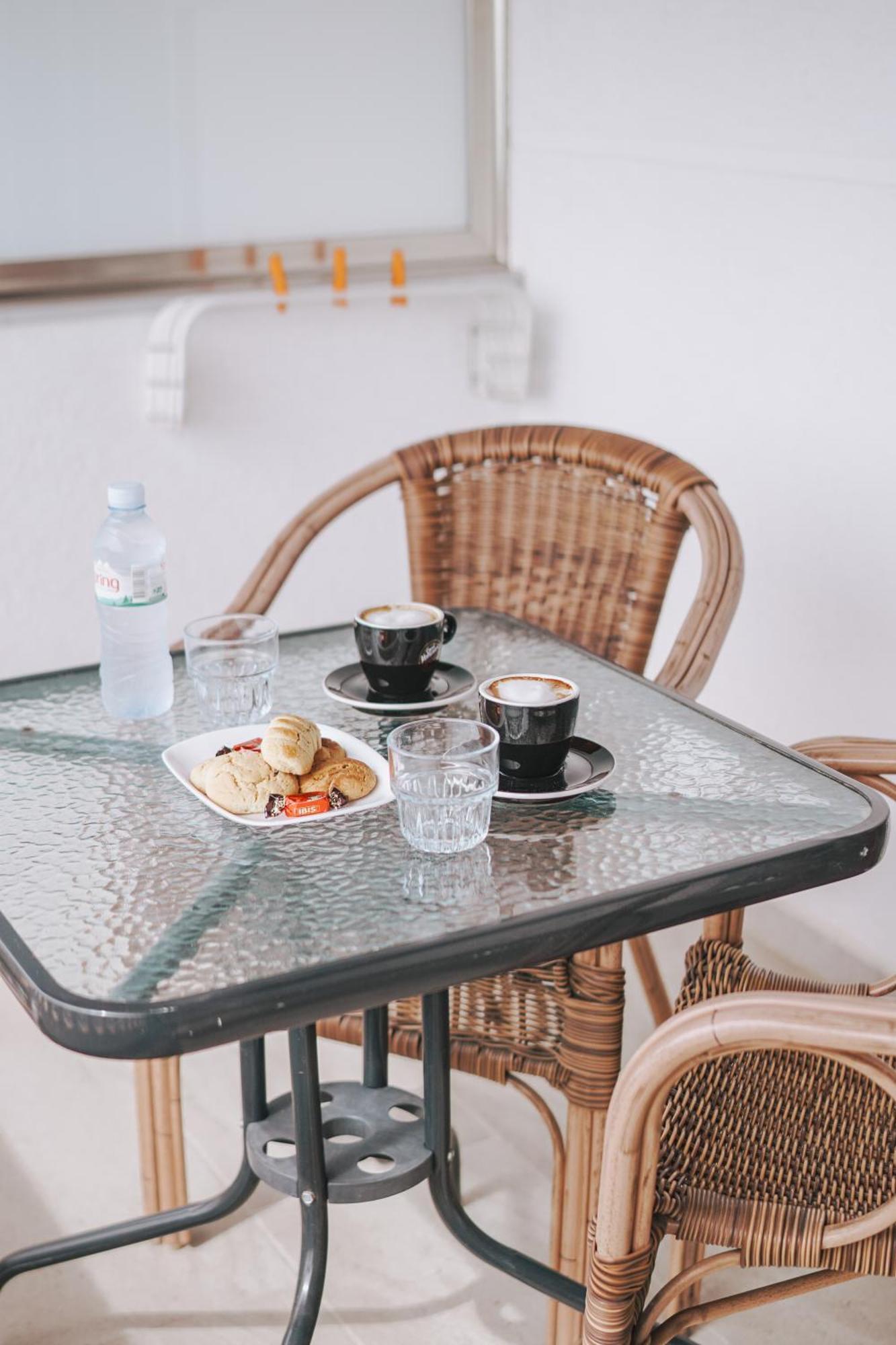 Relax Mea Hotel Sarandë エクステリア 写真