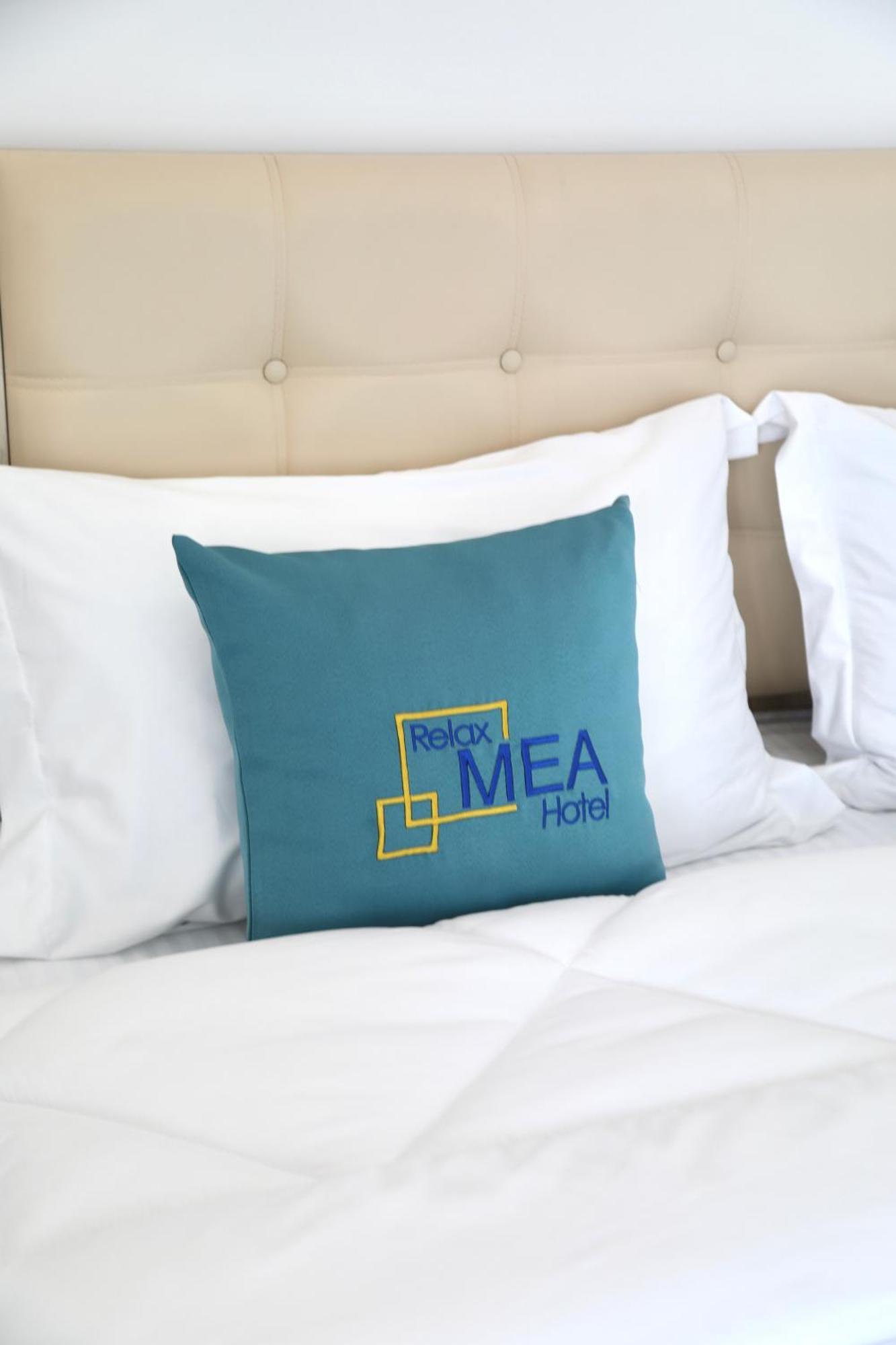 Relax Mea Hotel Sarandë エクステリア 写真